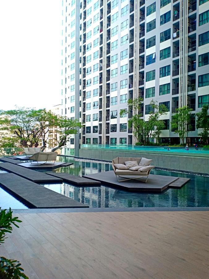 The Base Horizon Central Pattaya Exterior foto